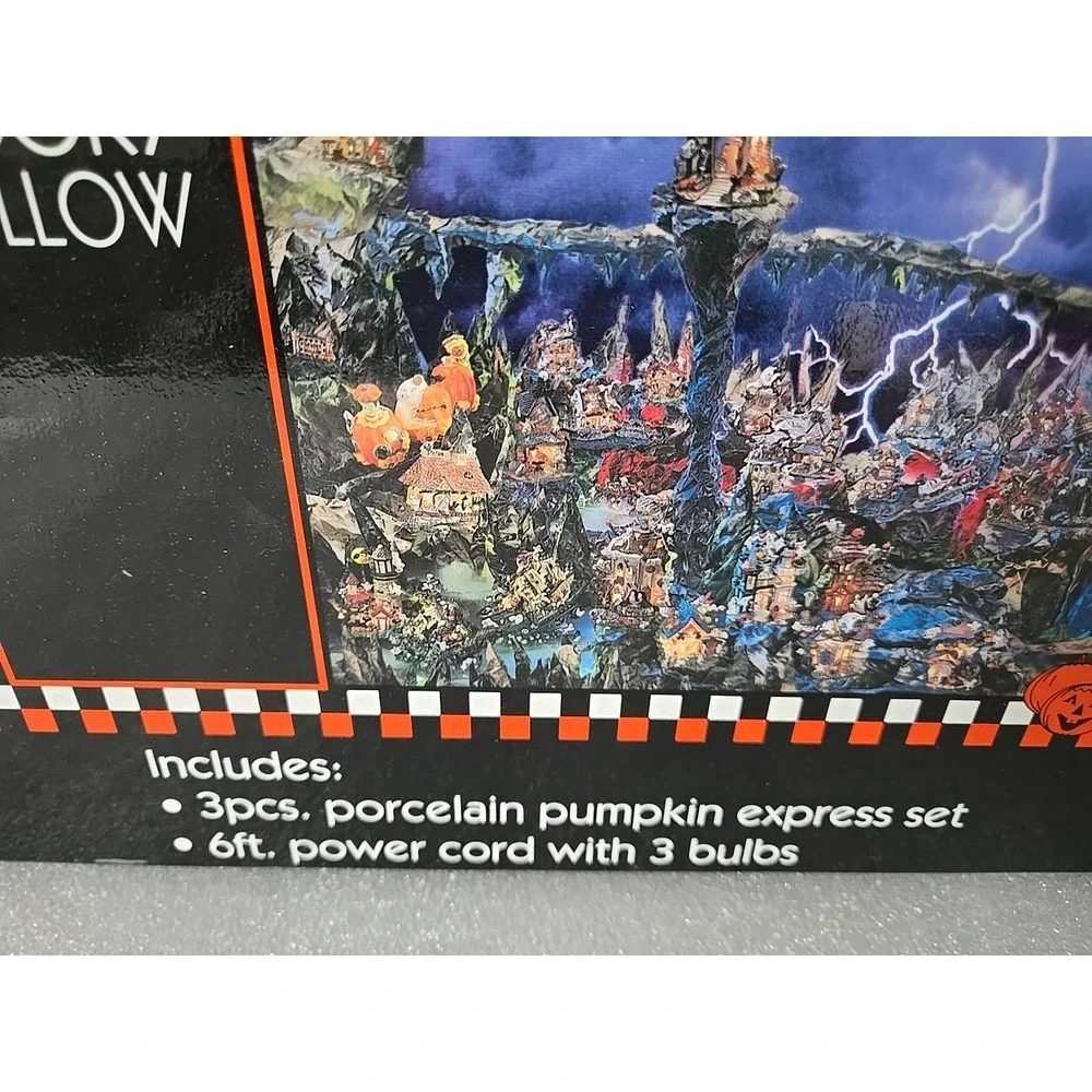 Spooky Hollow Lighted Porcelain Halloween Pumpkin Express 3 Train Set 1997 Light